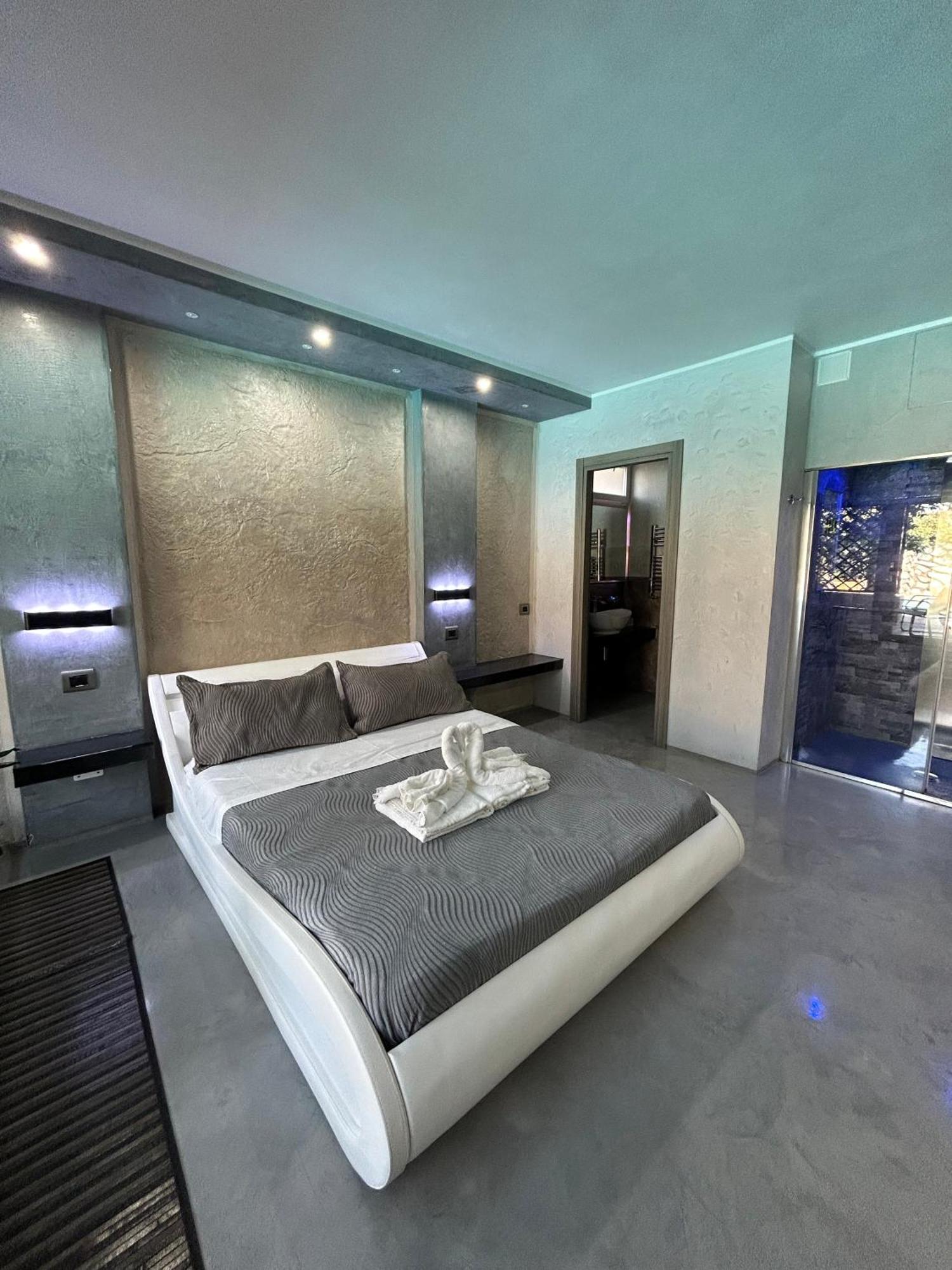Residence Villa Rosa Dei Venti شينيسي المظهر الخارجي الصورة