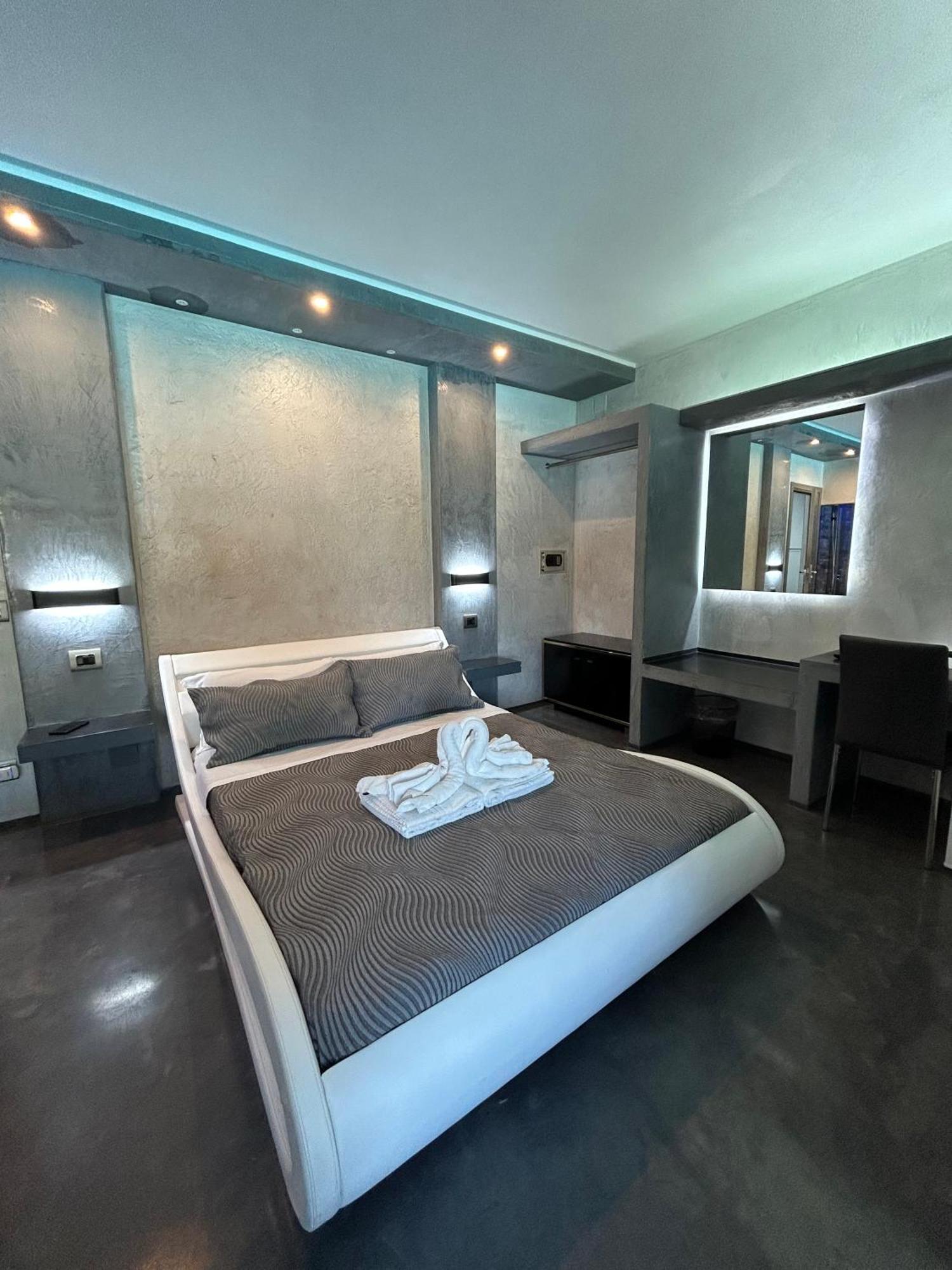 Residence Villa Rosa Dei Venti شينيسي المظهر الخارجي الصورة