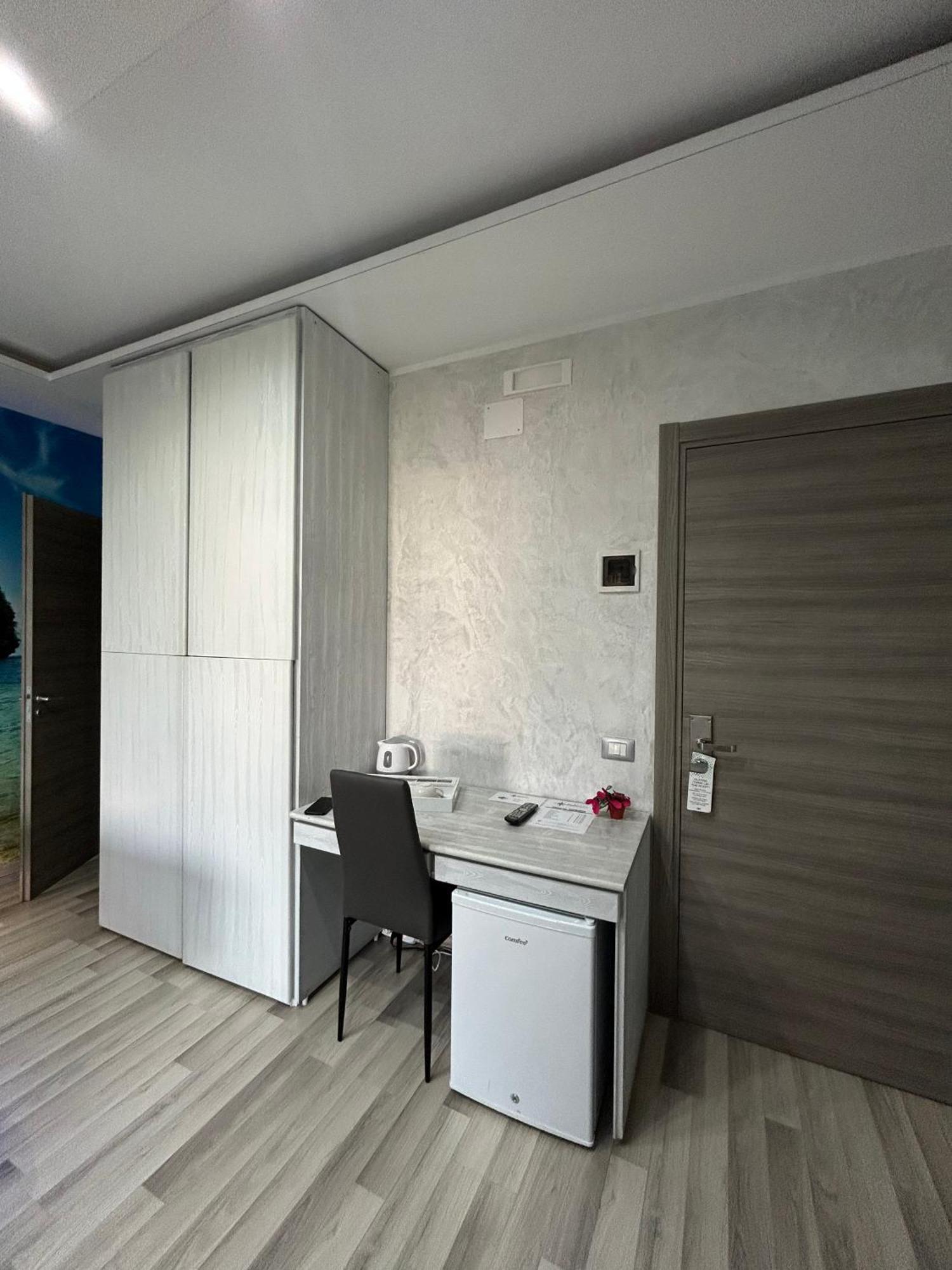 Residence Villa Rosa Dei Venti شينيسي المظهر الخارجي الصورة