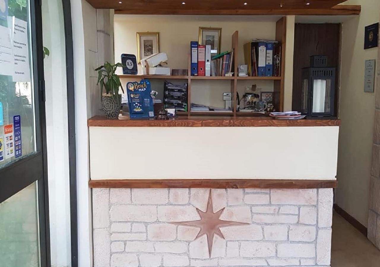 Residence Villa Rosa Dei Venti شينيسي المظهر الخارجي الصورة